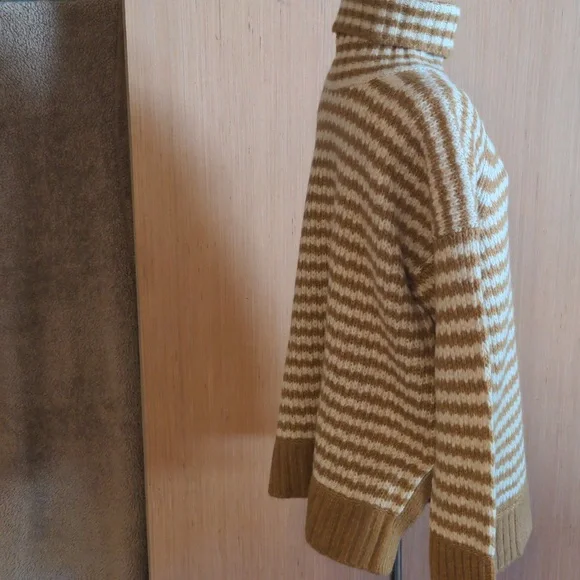 🆕 EVERLANE The Cloud Oversized Merino Wool/Alpaca Turtleneck - Picture 3 of 16